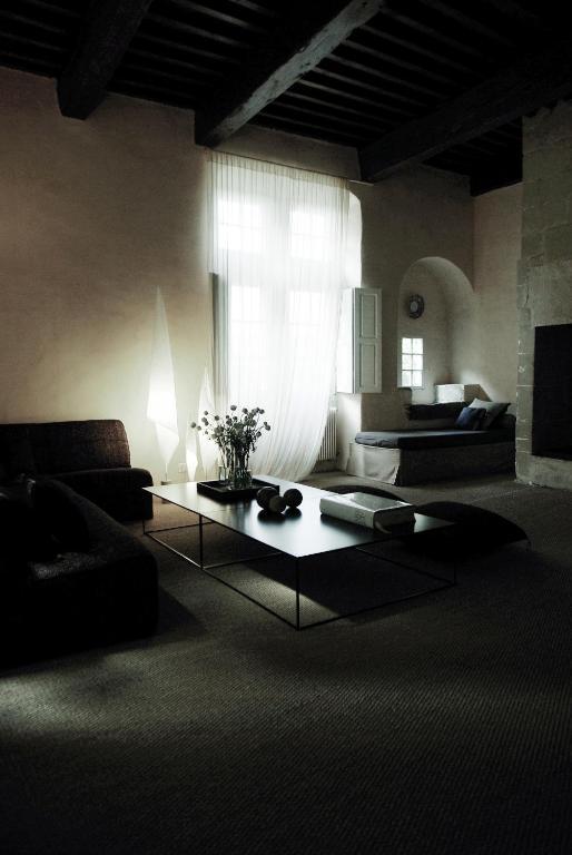Monte Arena Bed & Breakfast Montaren-et-Saint-Mediers Bagian luar foto