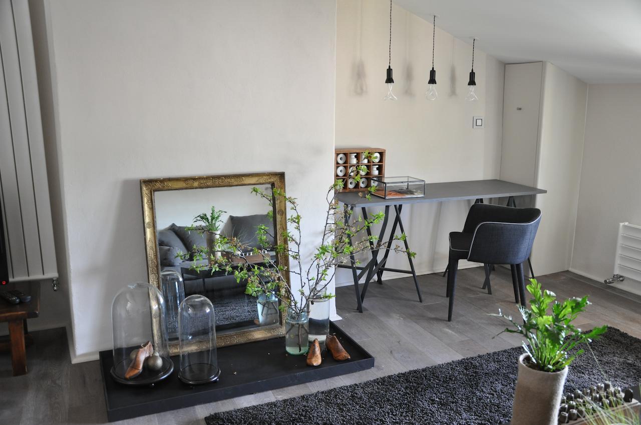 Monte Arena Bed & Breakfast Montaren-et-Saint-Mediers Ruang foto