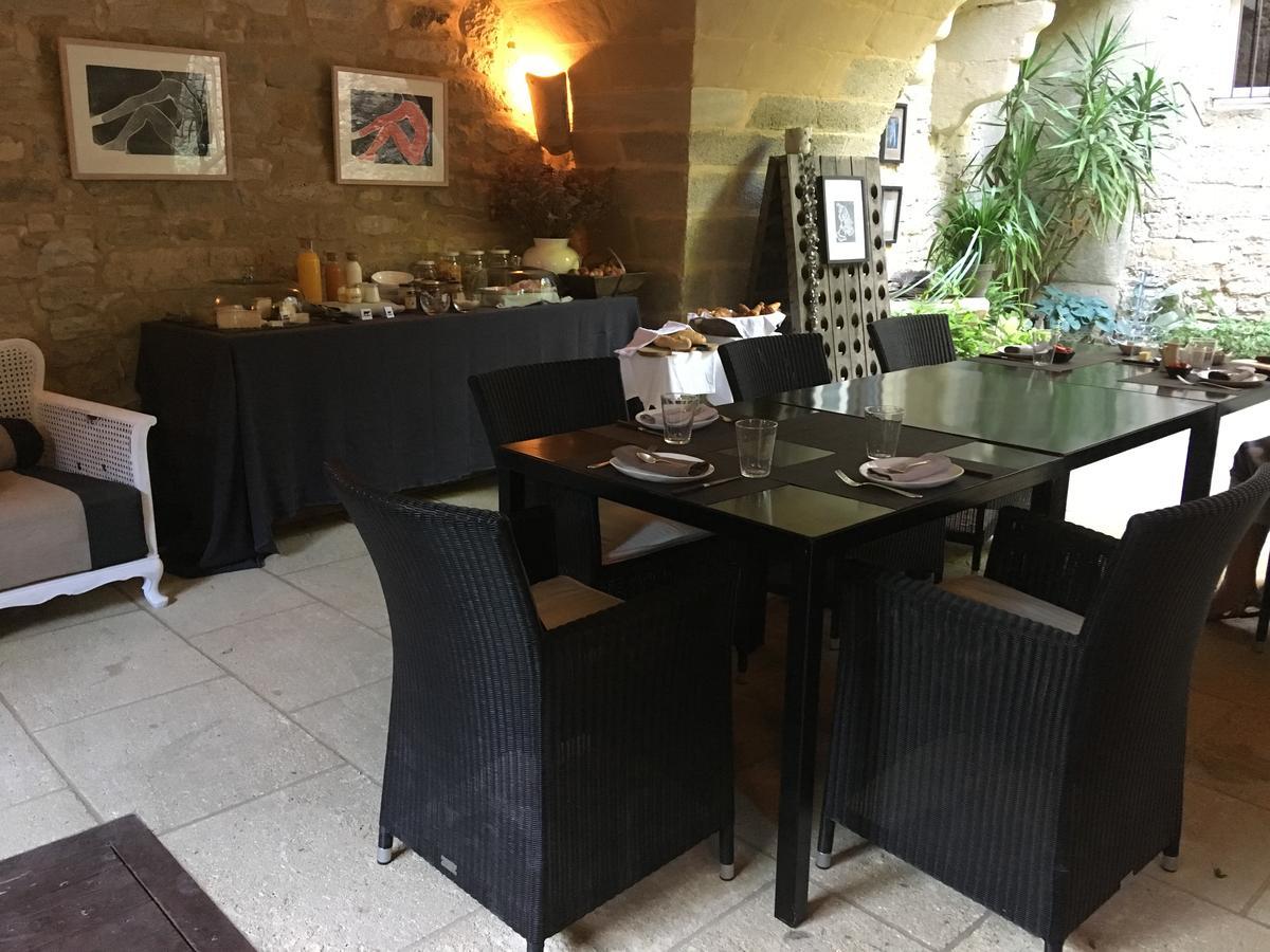 Monte Arena Bed & Breakfast Montaren-et-Saint-Mediers Bagian luar foto